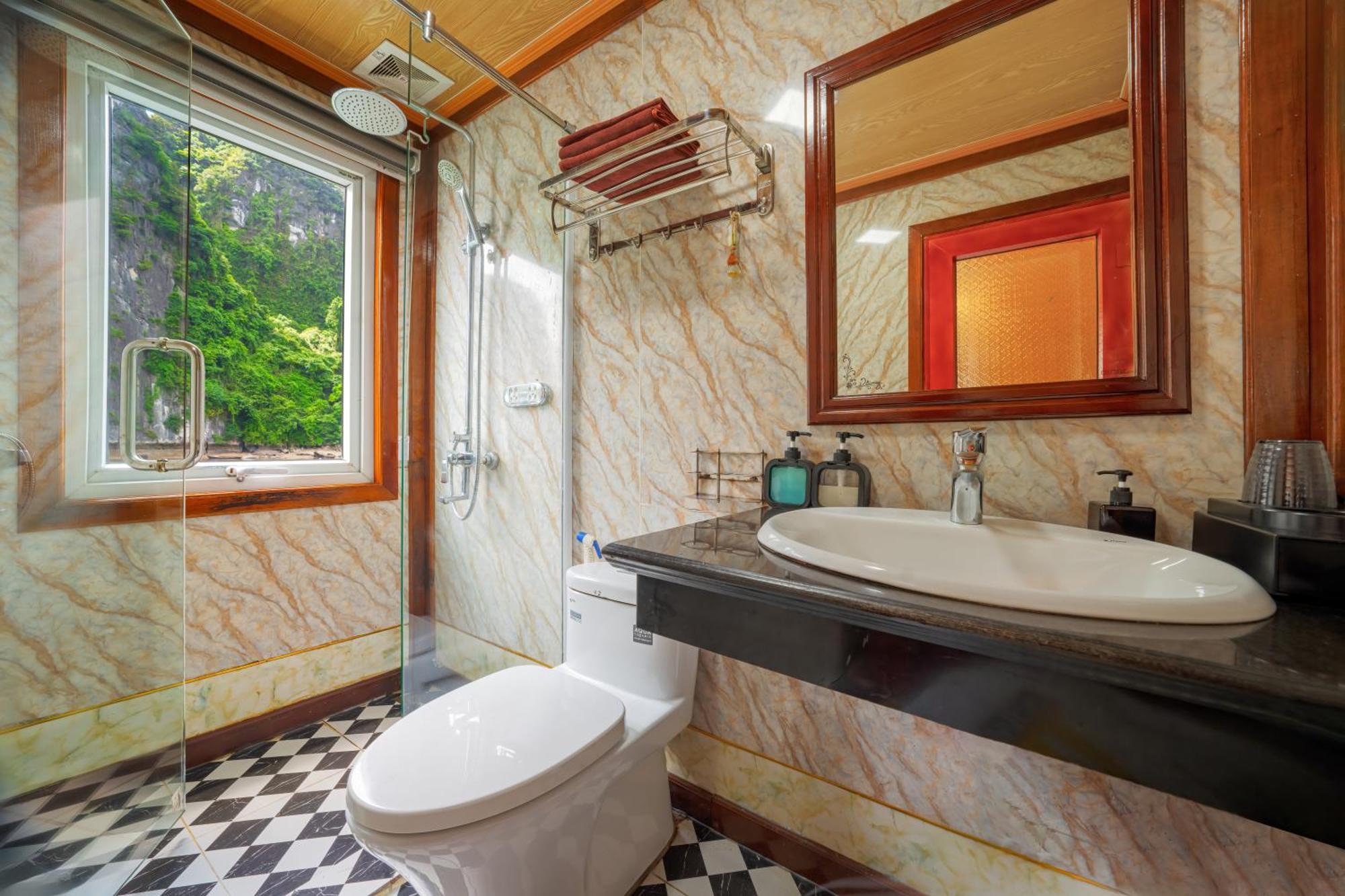 Sunlight Cruise Hotel Ha Long Luaran gambar